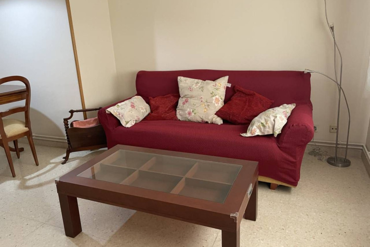 Les Arenes - La Gru00EDpia  Can Montllor