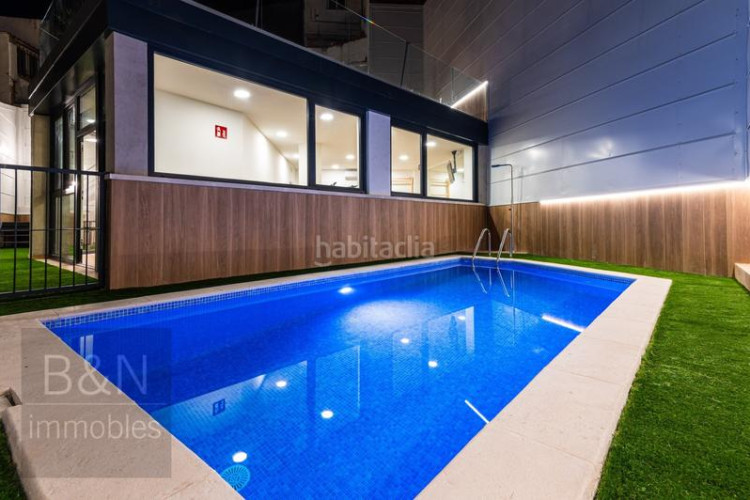 Dúplex experimenta el lujo de vivir en el corazón en una residencia pasiva! disfruta de todas las comodidades que puedas imag en Terrassa