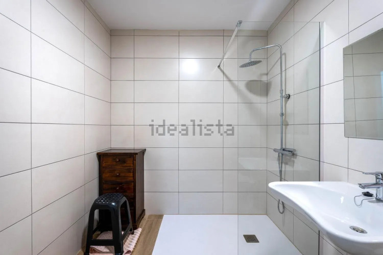 Chalet adosado en calle de Pau Claris