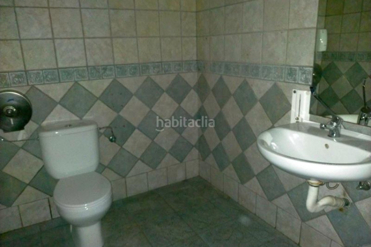 Piso local en Ca n'Aurell Terrassa