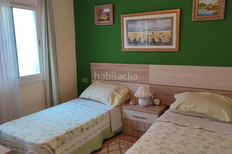 Dúplex  seminuevo con terraza, parking y trastero incluido en Terrassa