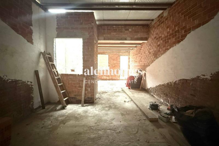 Casa justo al lado del impresionante parque de vallparadís, esta es tu oportunidad! en Terrassa