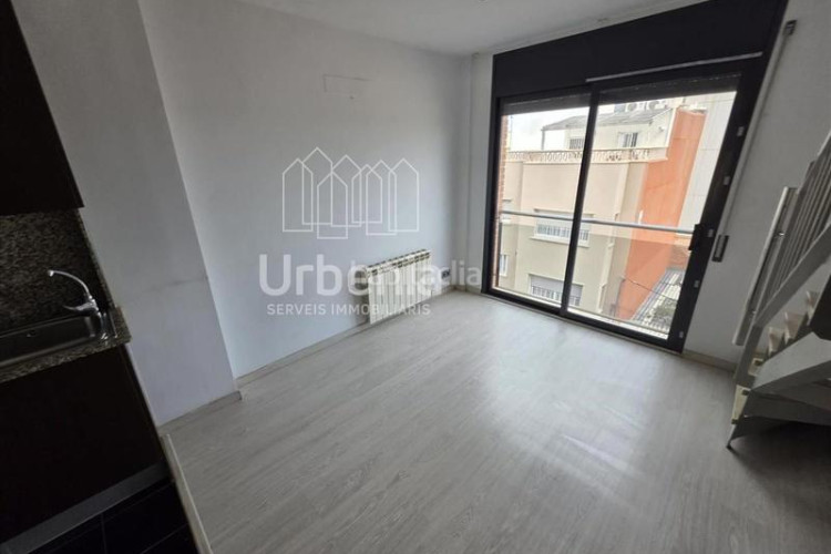 Dúplex  con terraza ! en Ca n'Anglada Terrassa