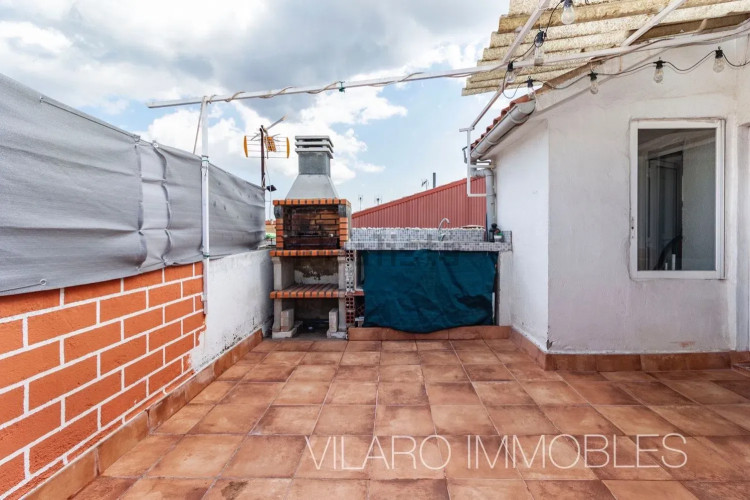 Chalet adosado en calle de Sant Damià