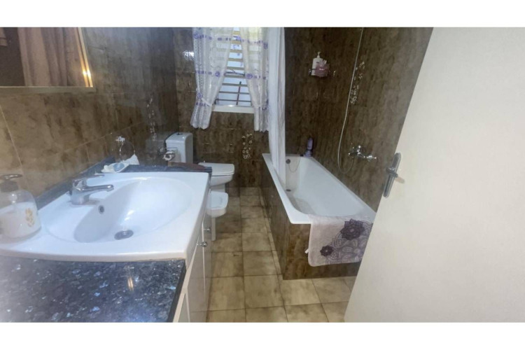 Carretera de Rellinars, Poble Nou