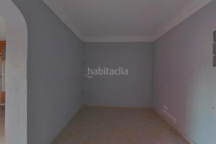 Piso ¡espacioso piso , ideal para familias! en La Maurina Terrassa