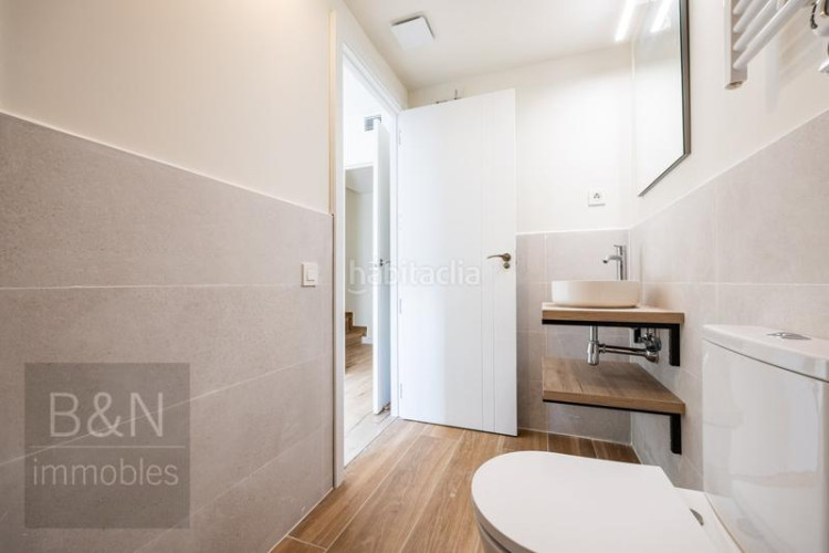 Dúplex experimenta el lujo de vivir en el corazón en una residencia pasiva! disfruta de todas las comodidades que puedas imag en Terrassa