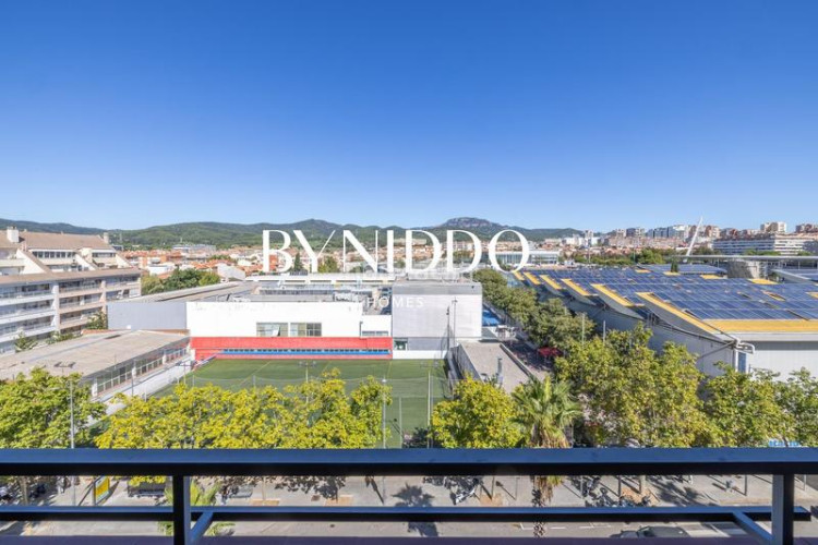 Piso  con vistas a la mola en San Pere Terrassa
