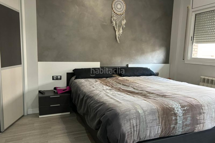 Piso 3 habitaciones, terraza, balcón y parking en Terrassa