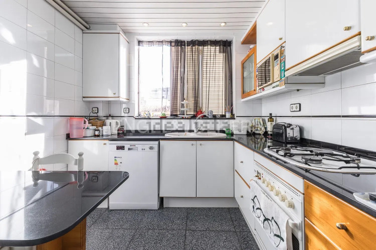 Chalet adosado en Barrio La Cogullada