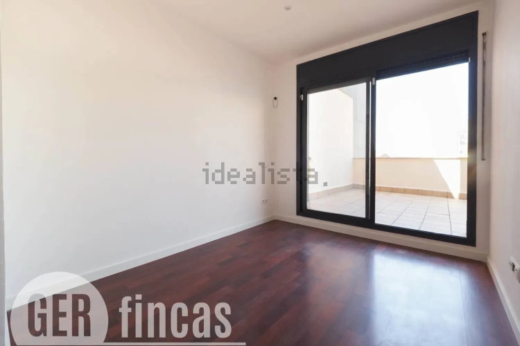 Piso en calle de Menéndez y Pelayo