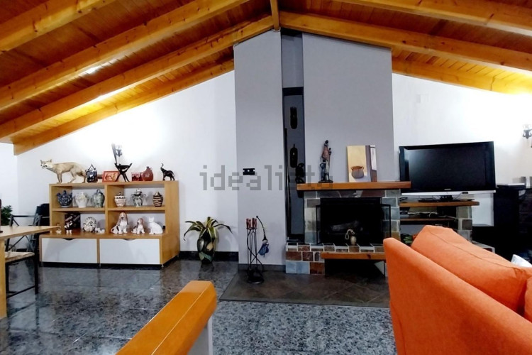 Chalet adosado en venta en La Grípia