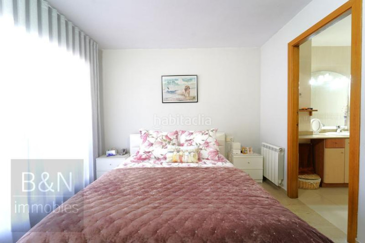 Dúplex espectacular terraza, garaje privado capacidad para 4 coches, vivienda amplia y luminosa! en Terrassa