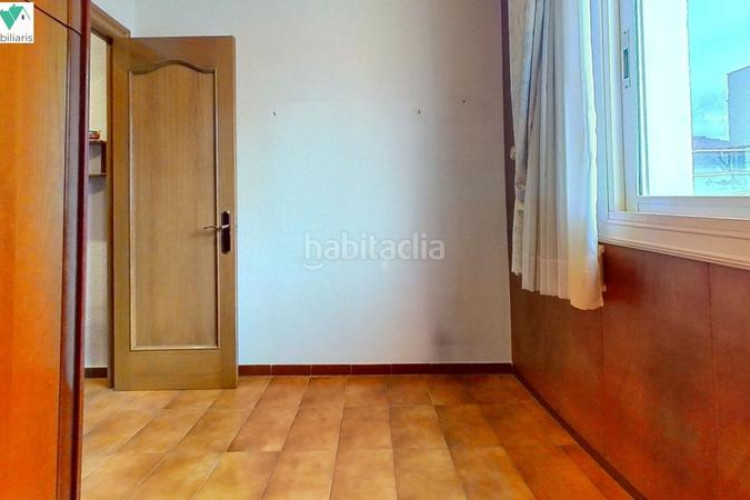 Piso 4 habitaciones y balcón en La Maurina Terrassa