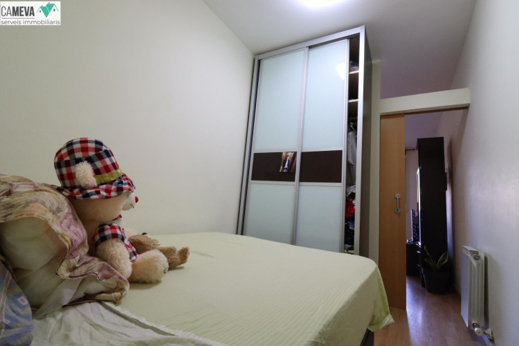 Vallparadu00EDs - Antic Poble de Sant Pere