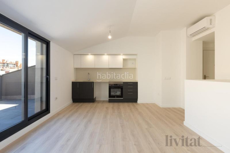 Dúplex en calle transversal 181 en San Pere Terrassa