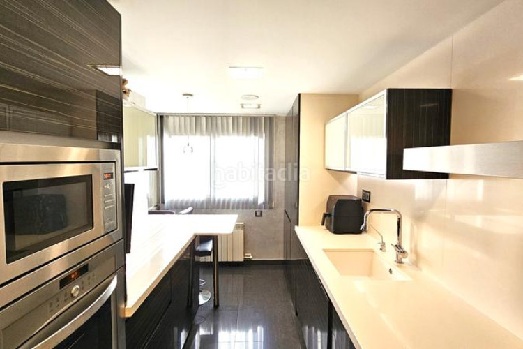 Piso en carrer de pau marsal 76 exclusiva vivienda con acabados de lujo y una ubicación inmejorable. en Terrassa