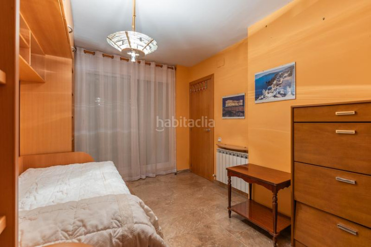 Ático  dúplex con terrazas y vistas panorámicas a un paso del centro , plaza de parking incluida en Terrassa