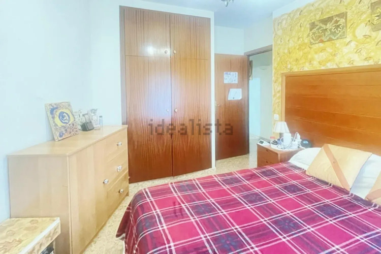 Piso en plaza del Mestre Serrat