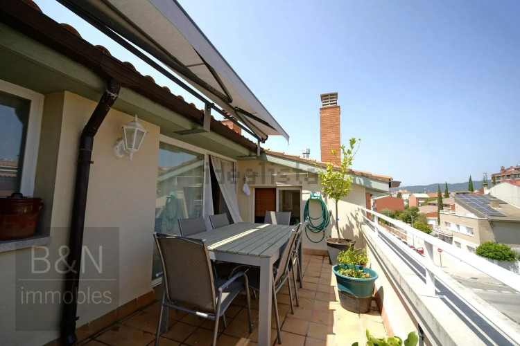 Dúplex en Barrio Zona Esportiva