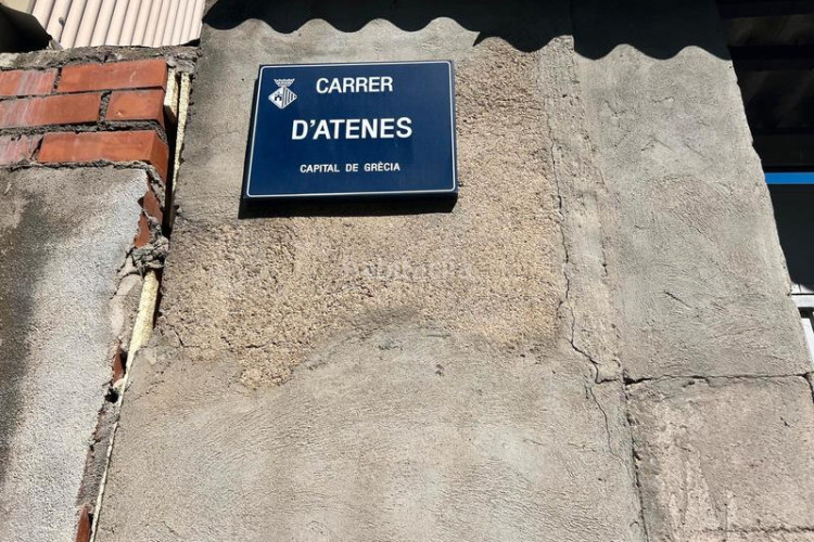 Piso en carrer datenes 24 piso en venta en Roc Blanc Terrassa