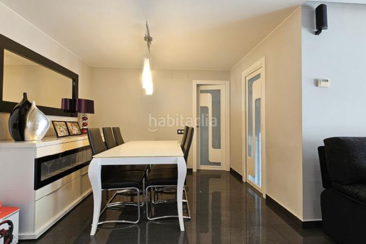Piso en carrer de pau marsal 76 exclusiva vivienda con acabados de lujo y una ubicación inmejorable. en Terrassa