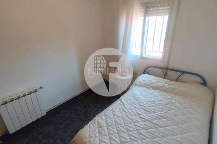 Casa encantadora casa independiente en Can Parellada, perfecta para dos familias en Terrassa