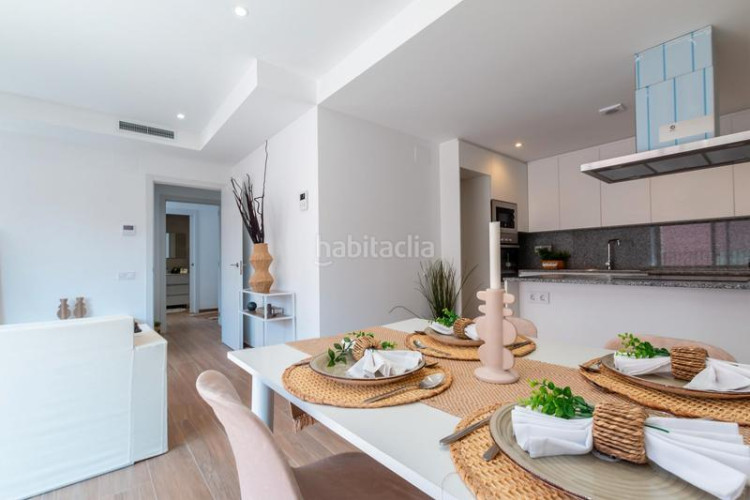 Dúplex zona de sant pere. dúplex de obra nueva de 3habs. + 2lav. + patio+ balcón en Terrassa