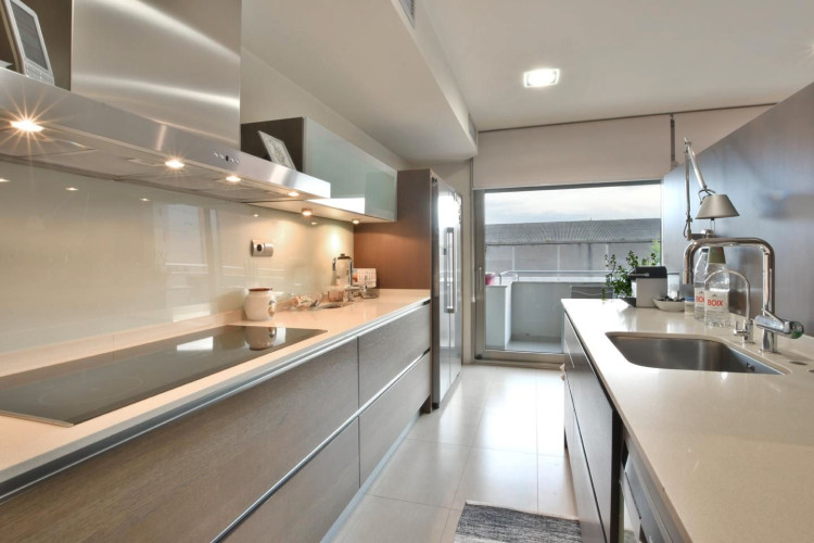 Carrer de la Poetessa Caparu00E0, Sant Pere Nord