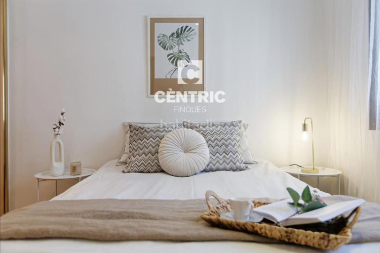 Casa  esquinera con encanto en sant pere . en Terrassa