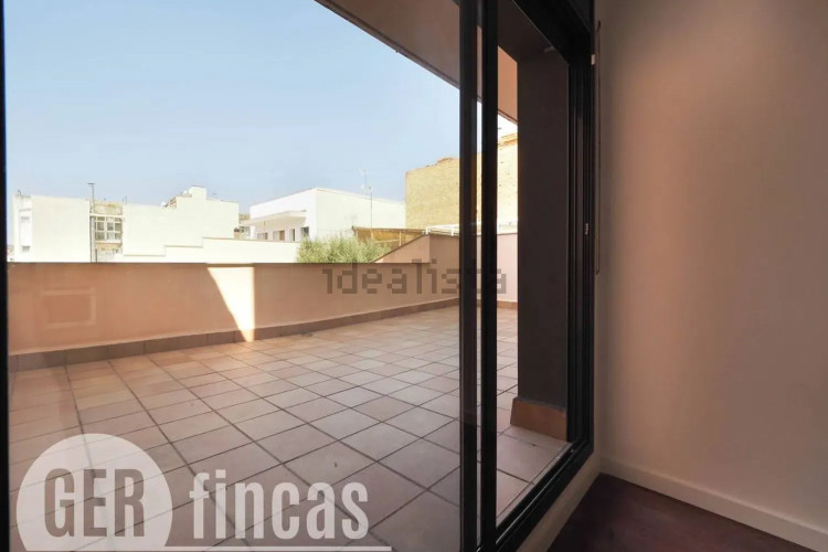 Piso en calle de Menéndez y Pelayo