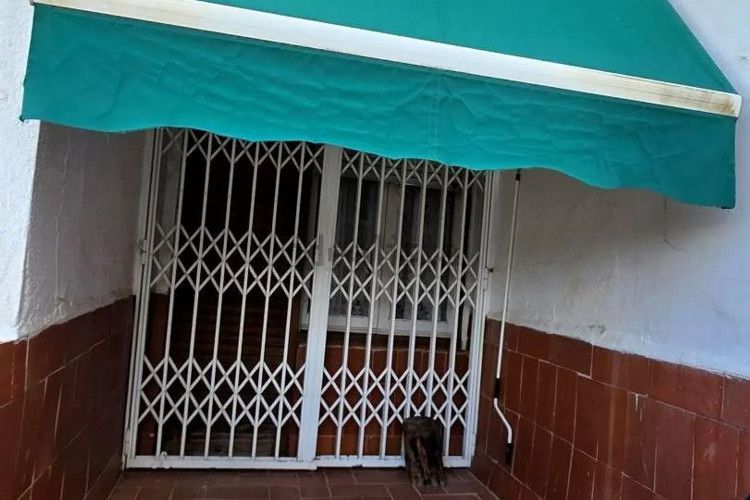 Casa independiente en calle de la Mare de Déu de la Fuencisla