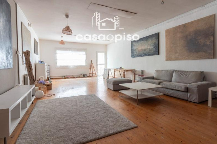Casa adosada  en venta en ca naurell en Terrassa
