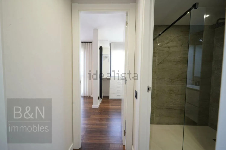 Un hogar para quienes buscan algo más que metros cuadrados. Una vivienda con carácter y alma.