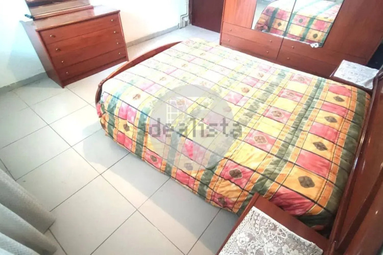 Casa independiente en calle del Camerun