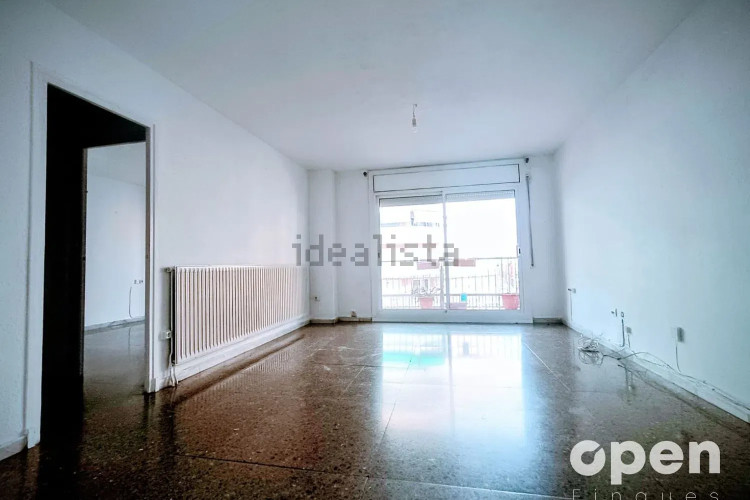 Piso en avenida de Josep Tarradellas