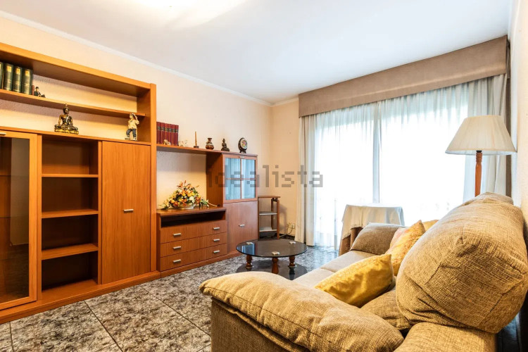 Piso en avenida de Can Boada del Pi