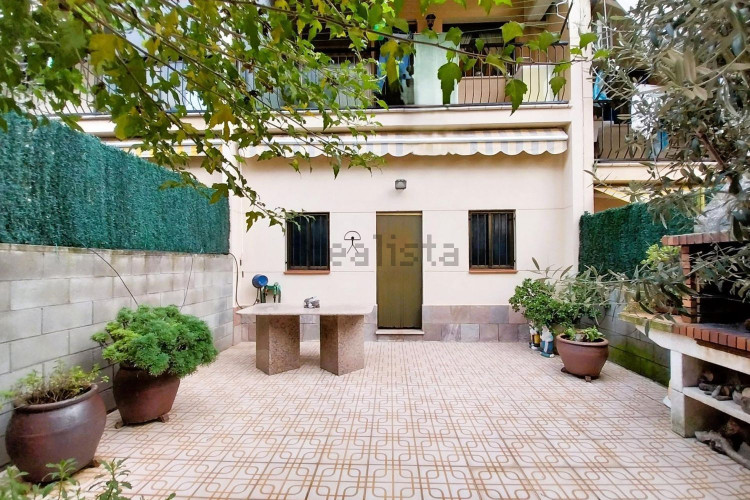 Chalet adosado en venta en La Grípia