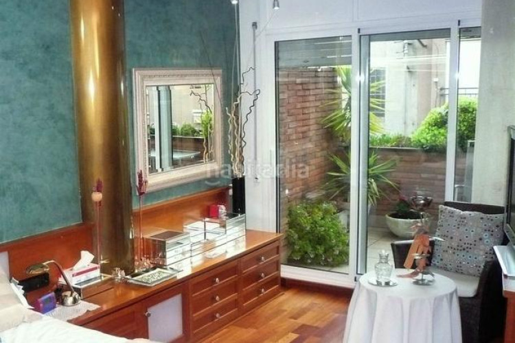 Casa gran casa cantonera en Ca n'Aurell Terrassa