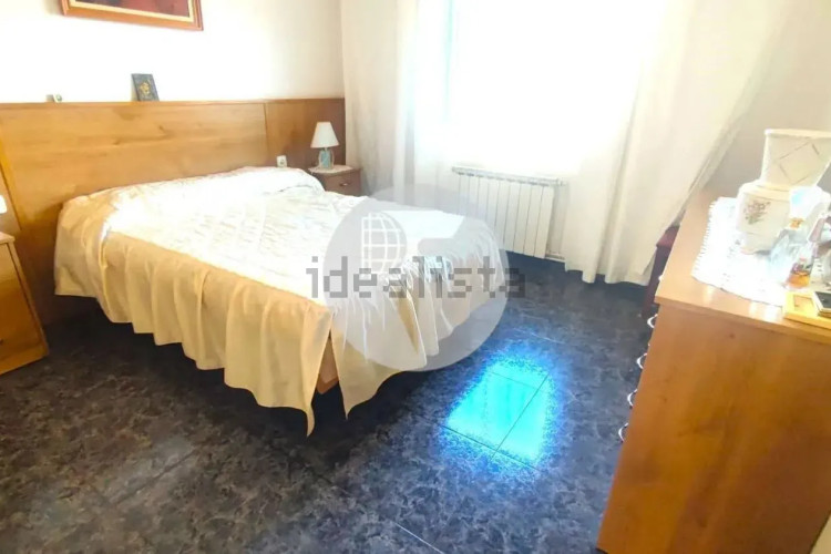 Casa independiente en calle del Camerun