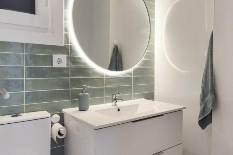 Carrer de Prat de la Riba, Vallparadu00EDs - Antic Poble de Sant Pere