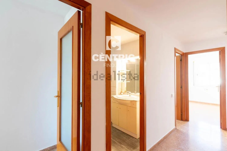 Piso en avenida ďÀngel Sallent