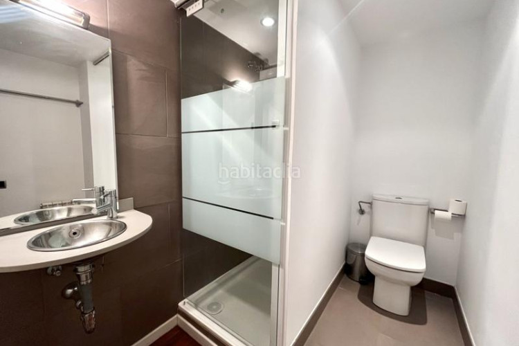 Dúplex exclusivo ático-dúplex con 2 terrazas privadas y luz natural en Sant Pere Nord en Terrassa