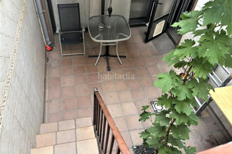 Planta baja magnífica planta baja de 112 m2 con 2 terrazas en Terrassa