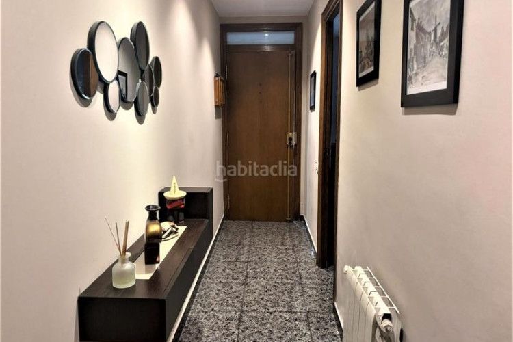 Piso planta baja con varias terrazas en Zona Esportiva Terrassa