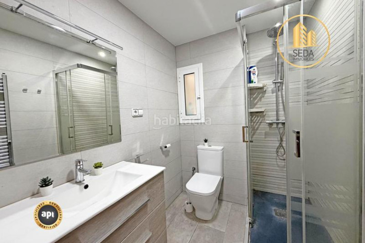 Piso luminoso ático de 4 habitaciones en Can Palet, en Terrassa