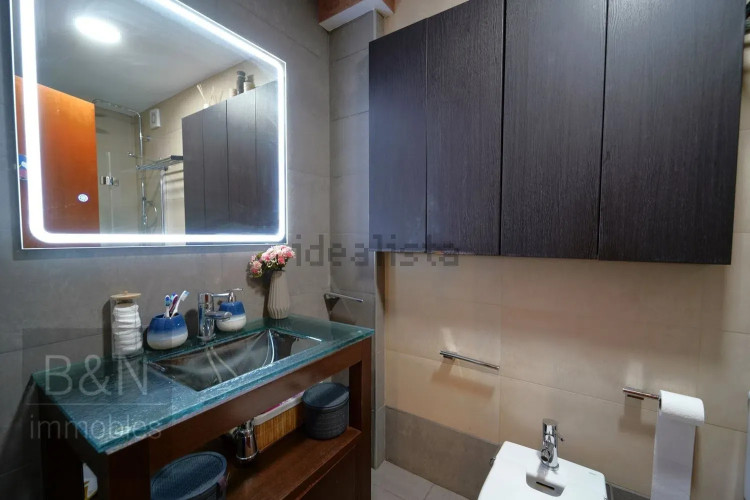 DÚPLEX EN EXCLUSIVA CON TERRAZA PRIVADA Y PLAZA DE GARAJE – UN HOGAR PARA VIVIRLO