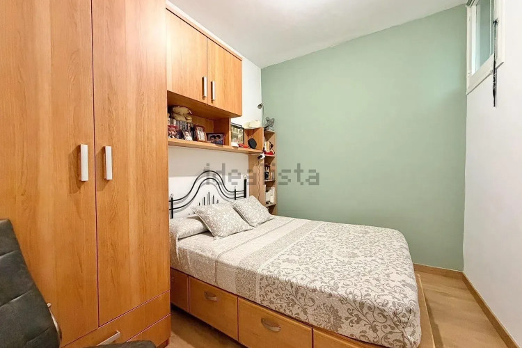 Casa independiente en Barrio Centre