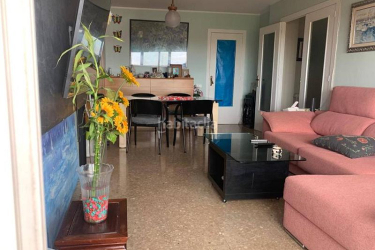 Piso  en venta en escola industrialplaça de catalunya en Terrassa
