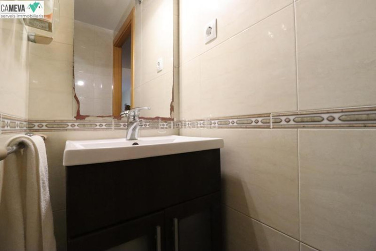 Piso precioso piso con terraza de 50m2 en Vallparadís - Antic Poble de Sant Pere Terrassa
